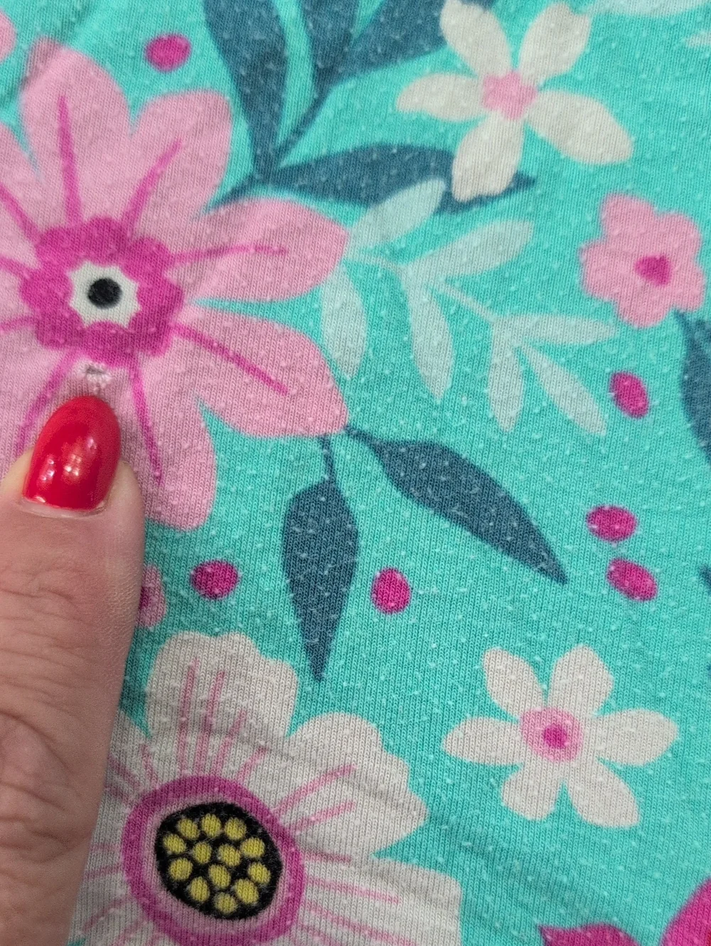 POSH PEANUT REVERSIBLE PATOO Hello Kitty Aqua Floral Blanket with Pink Stripe